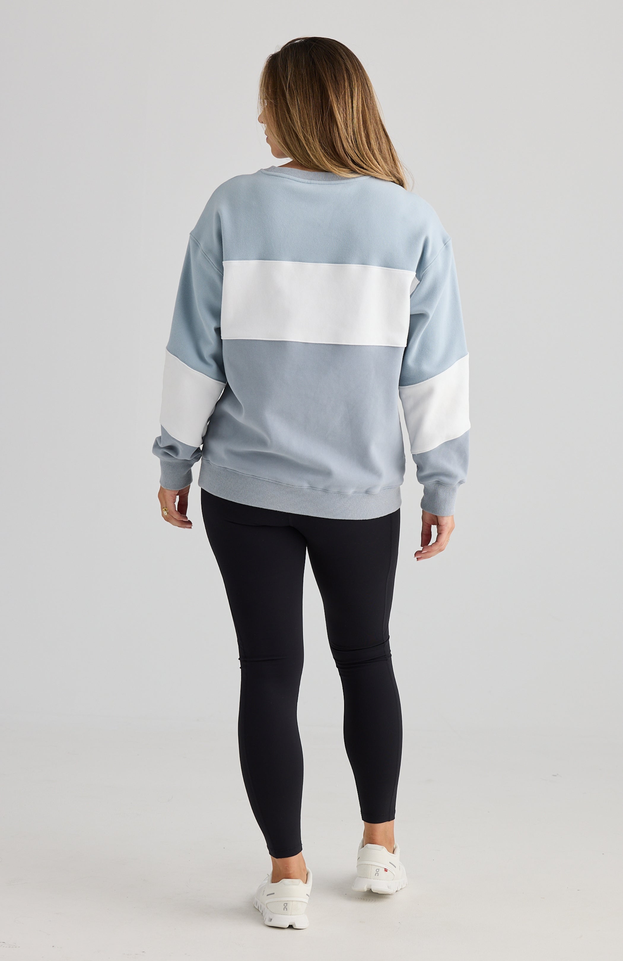 Elevate Nursing Sweater Blue-White